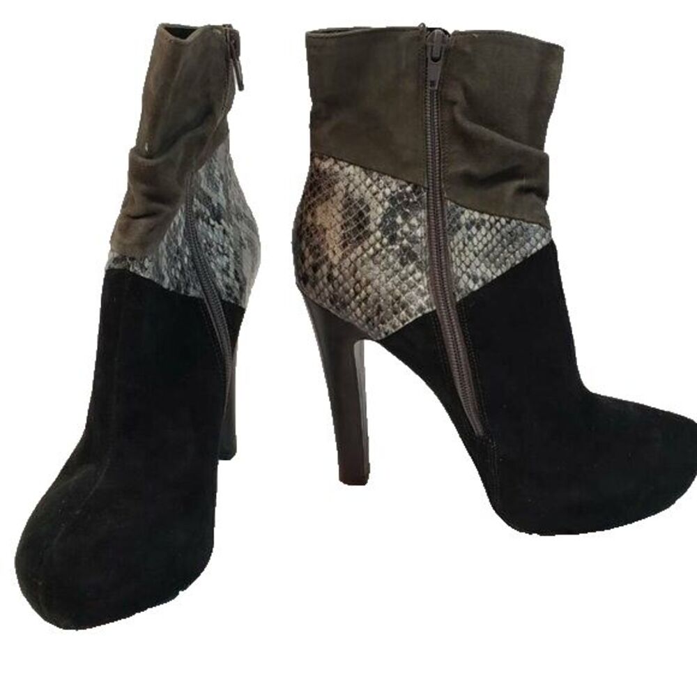 Bakers Womens Platform Booties Size 8.5 Black Snakeskin 5.25" heel EU39.5 UK6.5